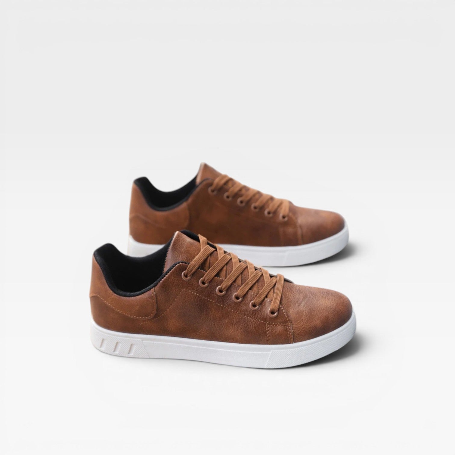 Noah | Men's Casual Leather Sneakers – Minimalist Lace-Up Low-Top Everyday Trainers