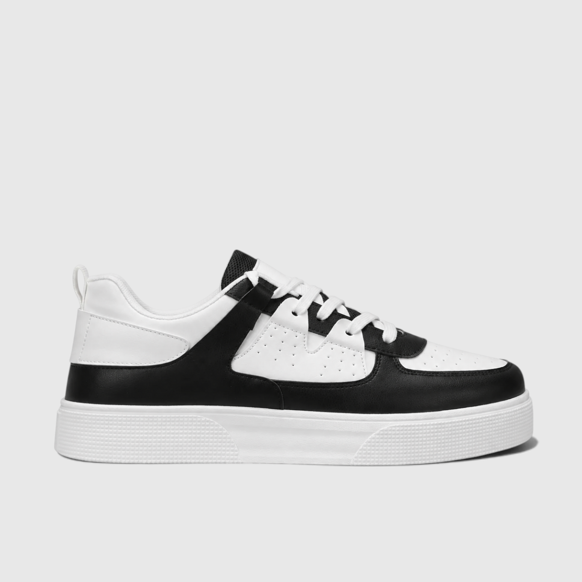 Griffin | Men's Lace-Up Casual Trainers - Lightweight Everyday Sneakers