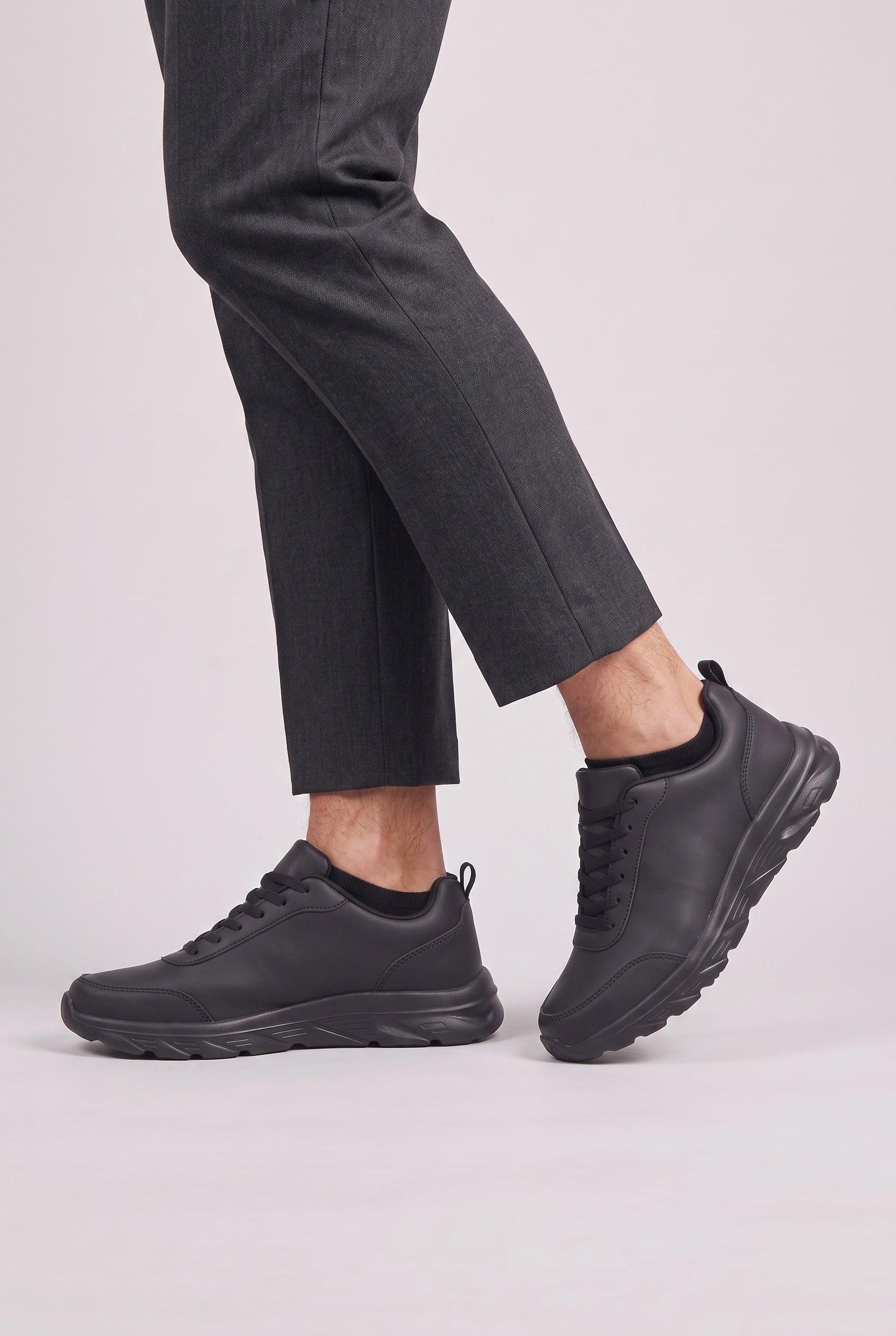 Frankie | Men's Lace-Up Chunky Sole Trainers - Casual Everyday Sneakers