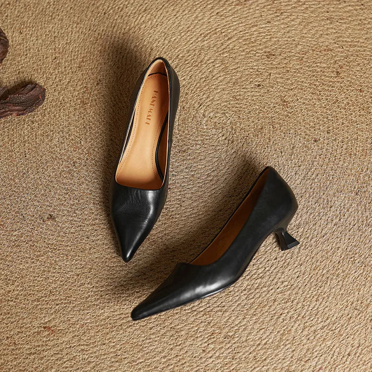 Evelyn | Women's Pointed-Toe Pumps – Kitten Heel Court Shoes