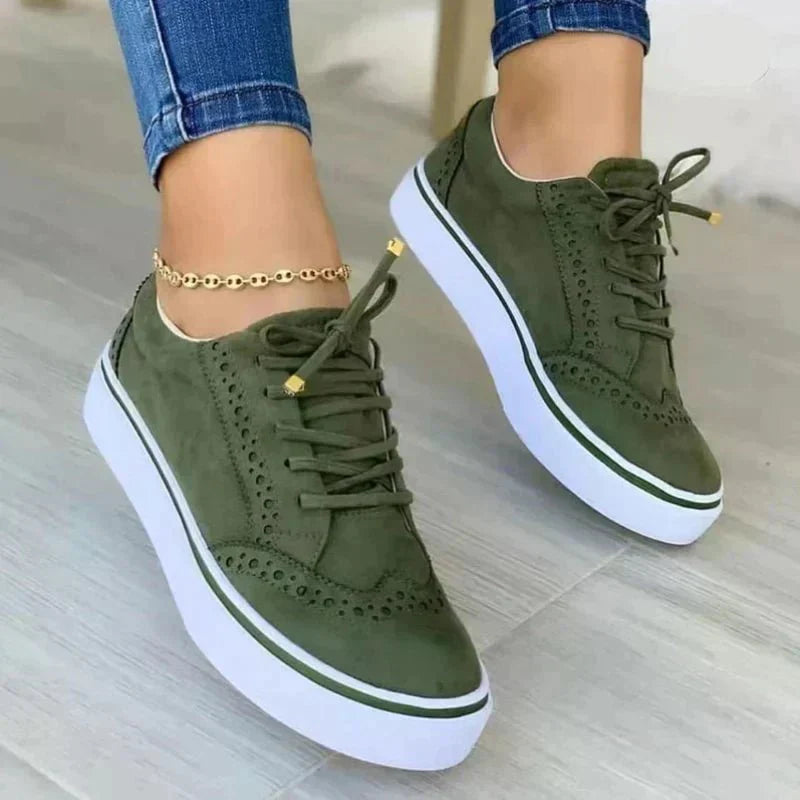 Clementine | Women's Wingtip Lace-Up Oxfords - Platform Contrast-Sole Flats