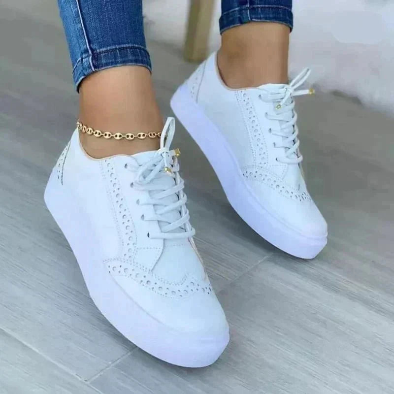 Clementine | Women's Wingtip Lace-Up Oxfords - Platform Contrast-Sole Flats