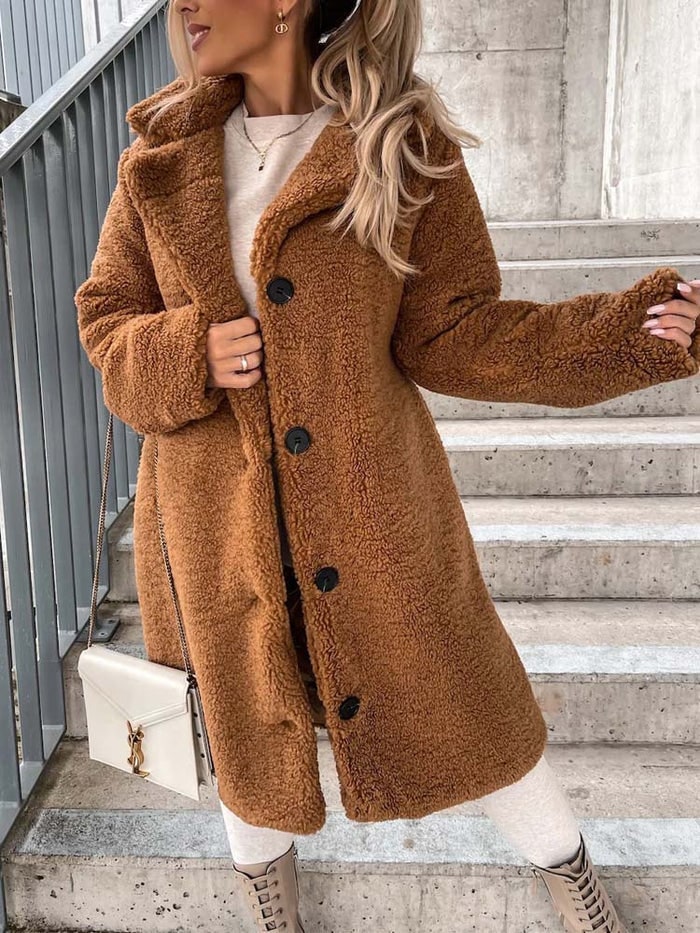 Amanda | Dames Teddyjas - Lange Winterjas met Revers en Knoopsluiting