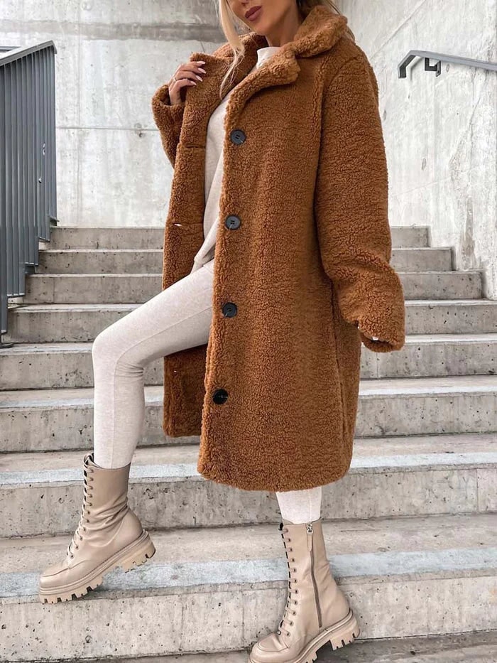 Amanda | Dames Teddyjas - Lange Winterjas met Revers en Knoopsluiting