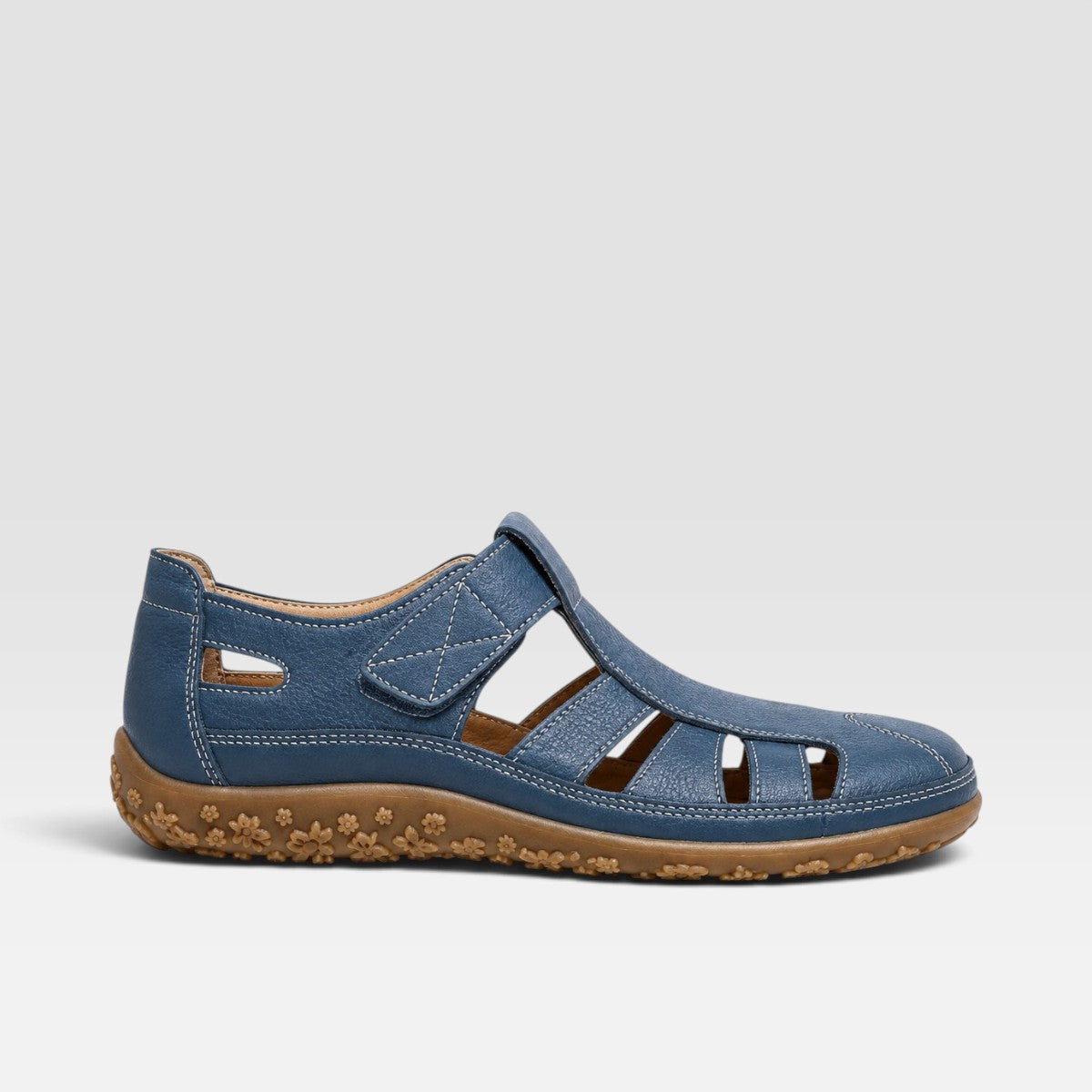 Bettina | Women's Adjustable Strap Closed-Toe Sandals - Everyday Summer Sandals