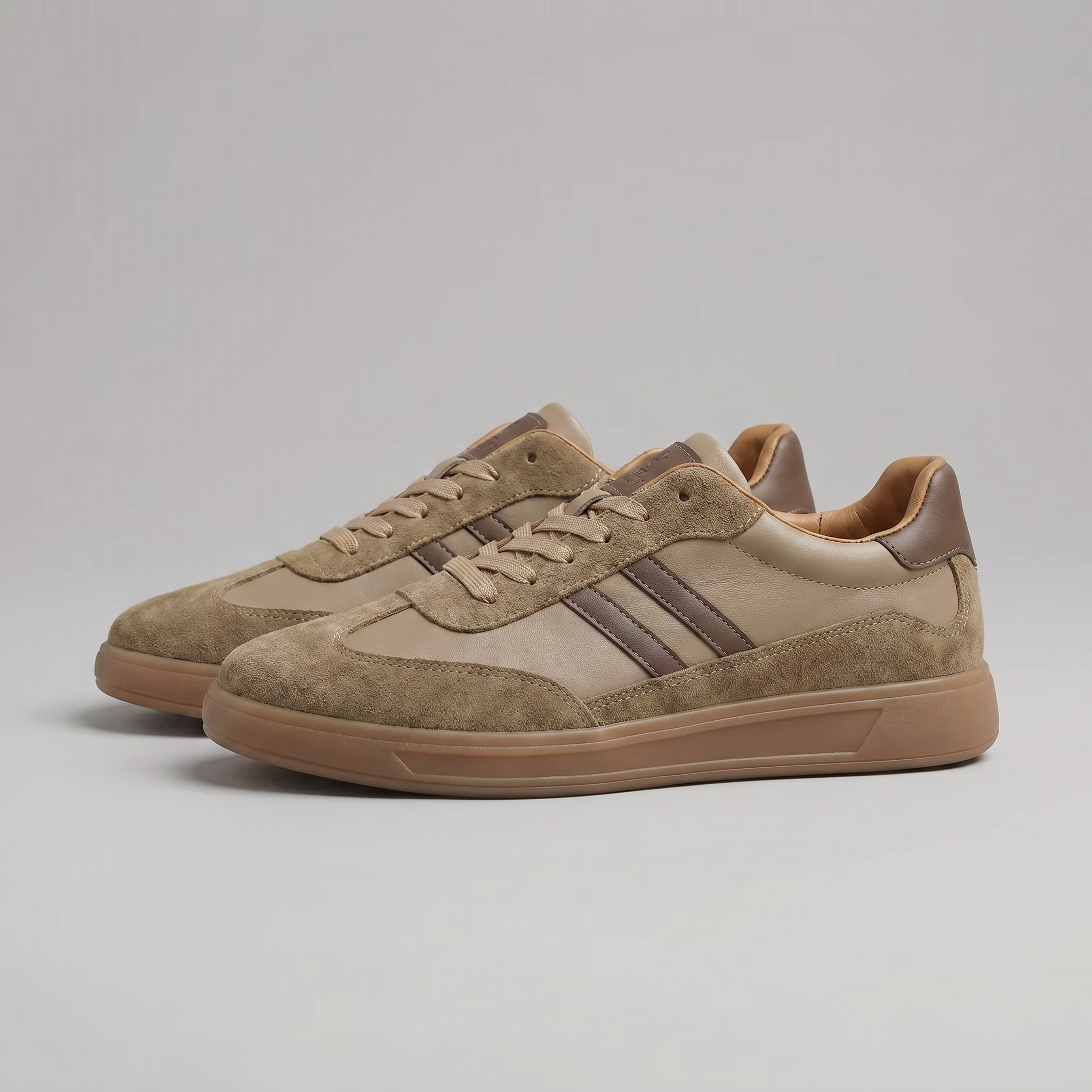 Barnaby | Men's Leather-Look Retro Trainers - Suede-Look Panel Court Sneakers