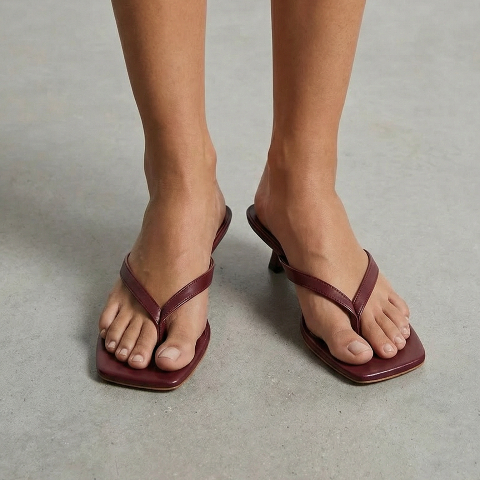 Sienna | Women's Kitten Heel Flip-Flops – Minimalist Summer Sandals